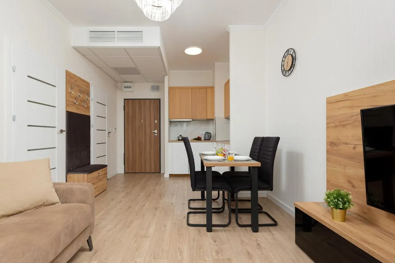 Central Business District Warsaw Apartments By Noclegi Renters 0*,